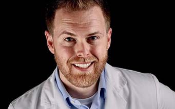 Photo of Dr. Jason Tubo