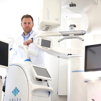 Dr. Tubo with Solea laser